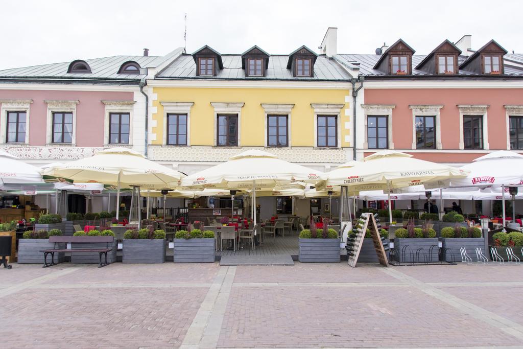 Pokoje Na Starowce Apartment Zamosc  Exterior photo